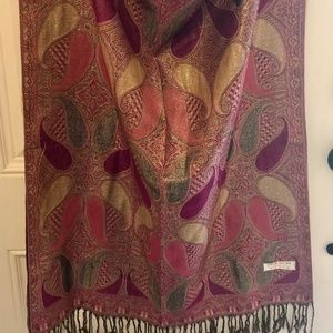 Pashmina scarf